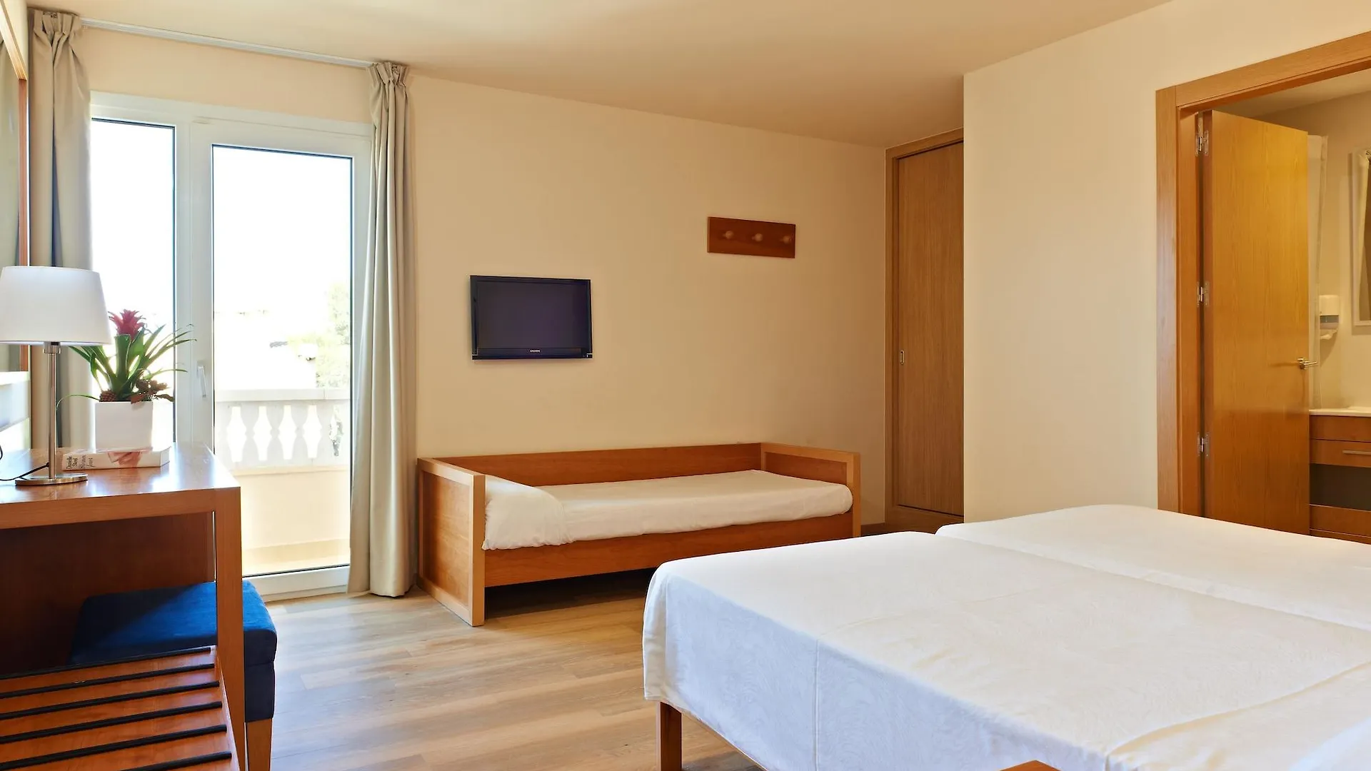 Bluewater Hotel Colonia de Sant Jordi Spain